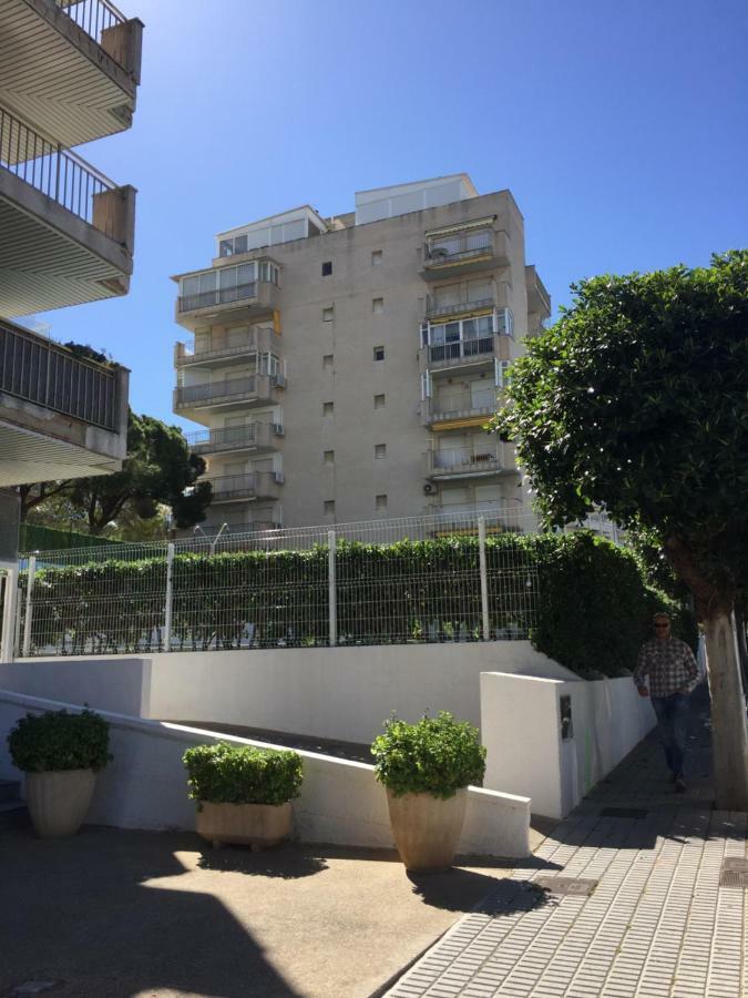 Apartamento Familiar Leomar Salou Exteriör bild